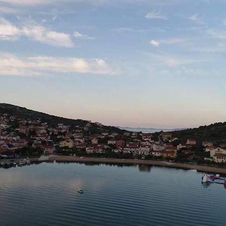 Apartman Mana, Murter Esterno foto