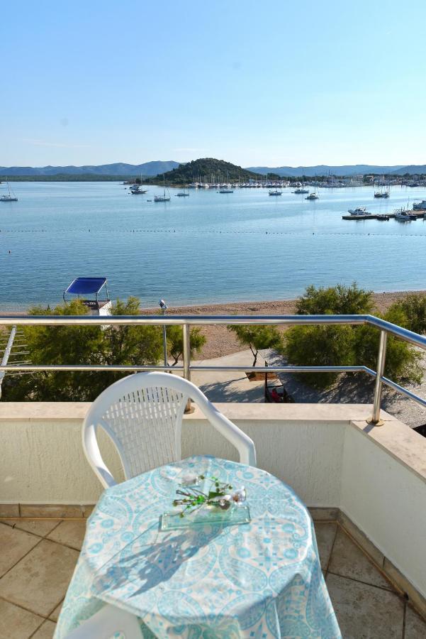 Apartman Mana, Murter Esterno foto