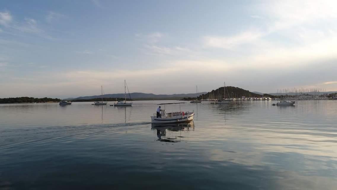 Apartman Mana, Murter Esterno foto