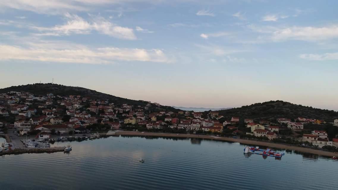 Apartman Mana, Murter Esterno foto